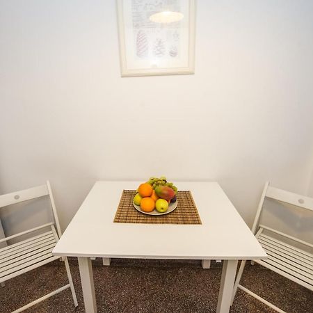 Universitate 1 Apartment Bucharest Luaran gambar