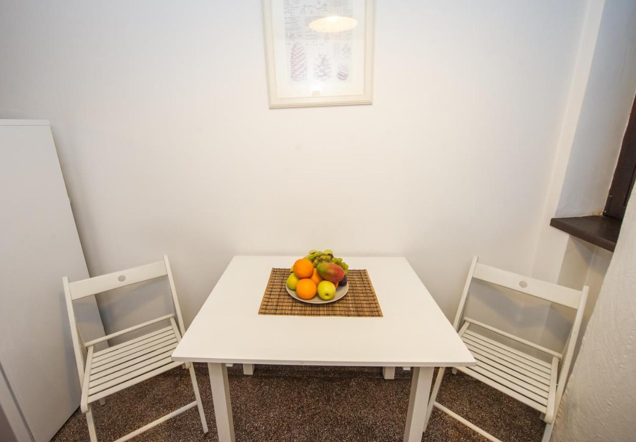 Universitate 1 Apartment Bucharest Luaran gambar