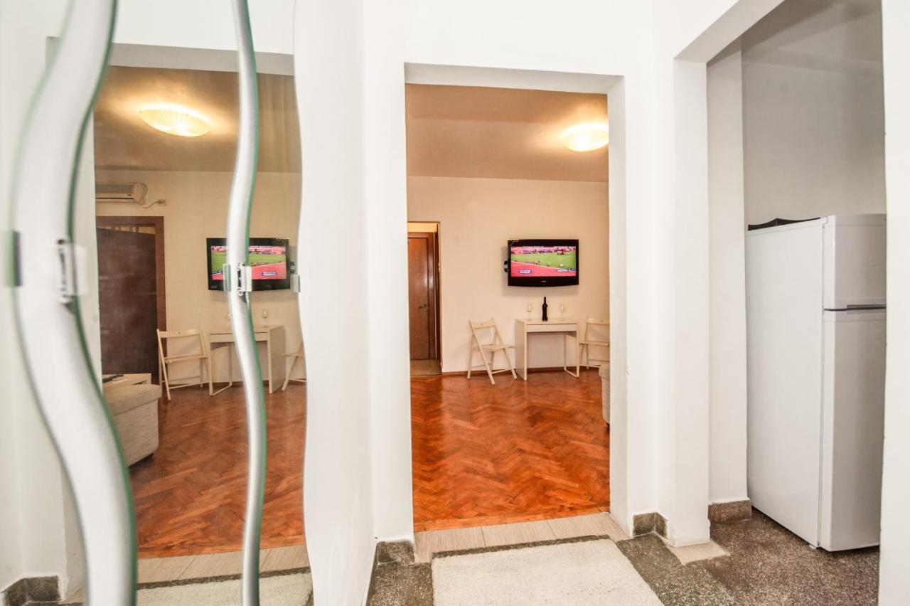 Universitate 1 Apartment Bucharest Luaran gambar